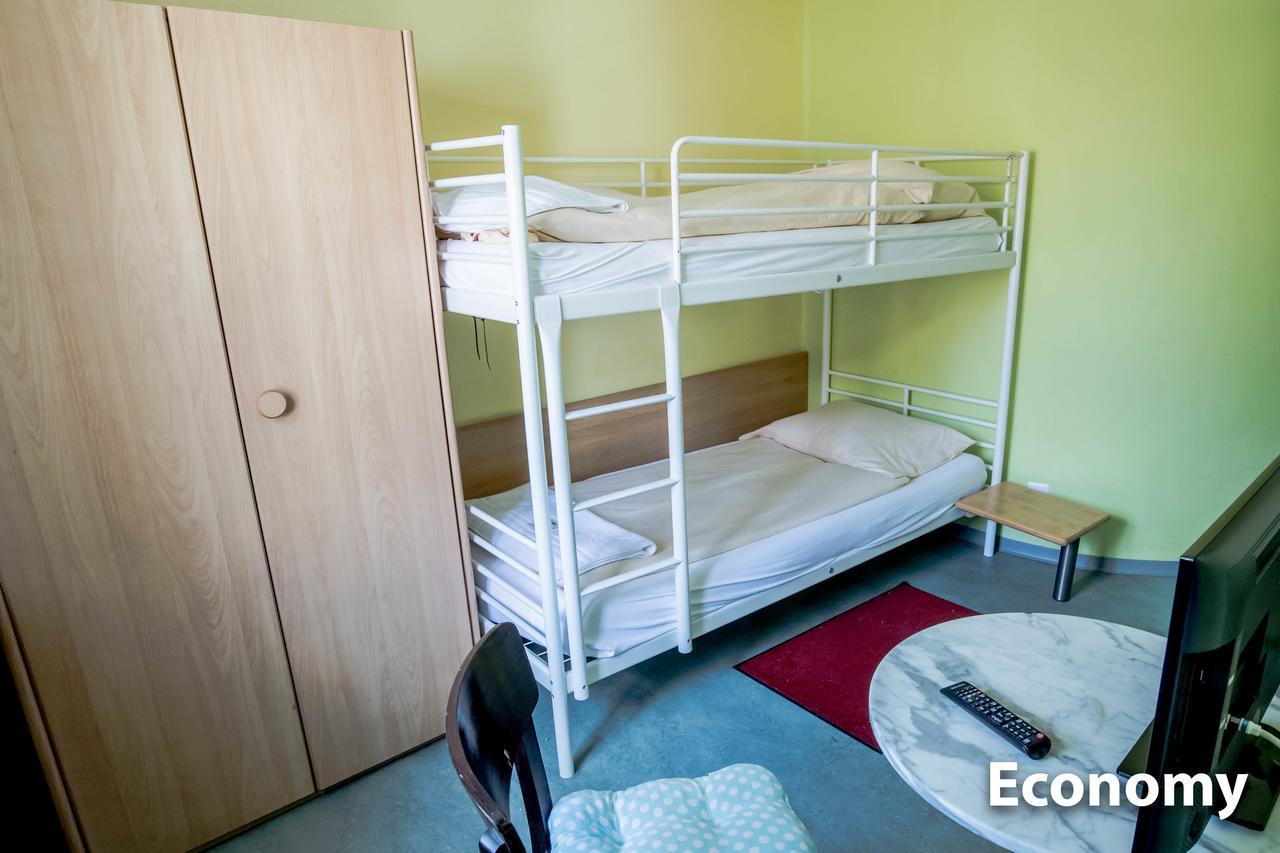 Hotel & Backpackers Zak Schaffhausen Exteriér fotografie