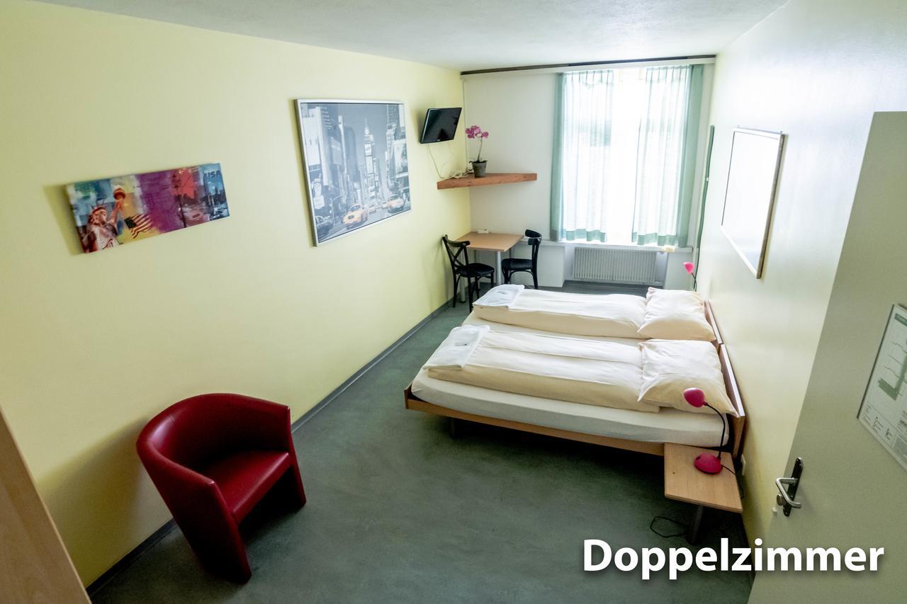 Hotel & Backpackers Zak Schaffhausen Exteriér fotografie